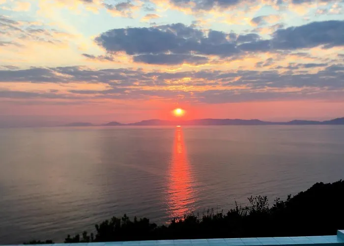 Heritage Villa Glossa