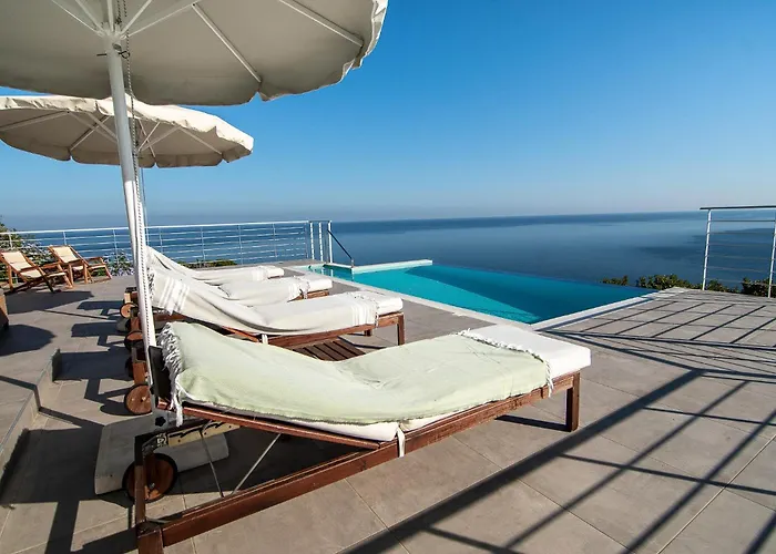 Villa Heritage Glossa