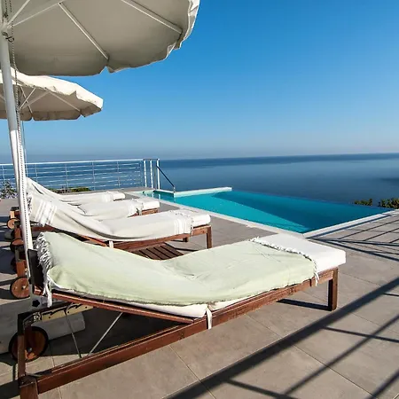 Villa Heritage Glossa